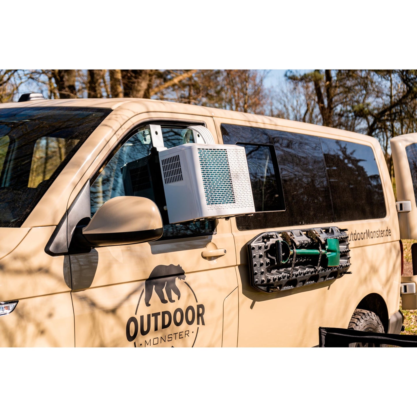 MEDION P502 Split-Klimaanlage, 5000 BTU, smart, für Wohnwagen, Camper & Boote, mit Montagekit, Kühlen, Entfeuchten, Ventilieren, Schlafmodus